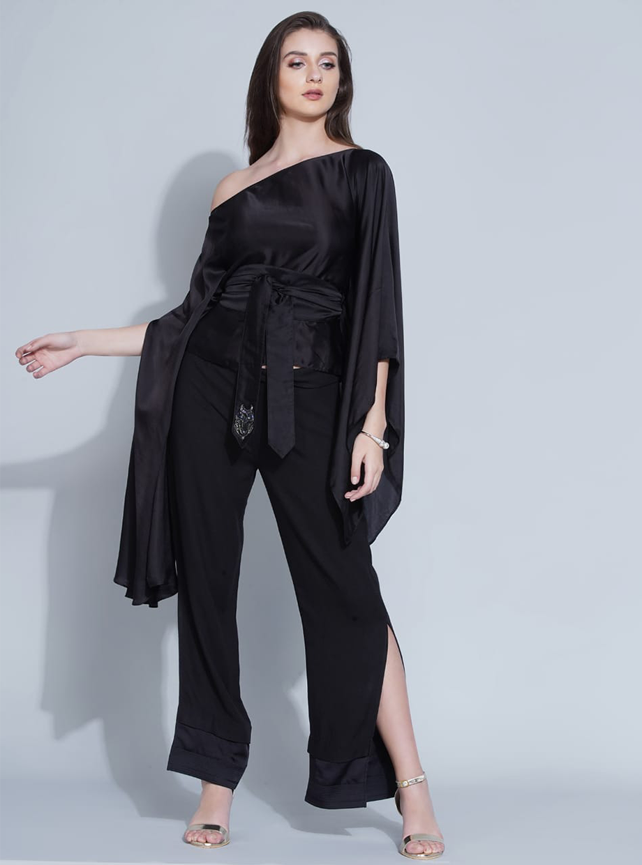 PONCHO TOP AND PANT WITH BELT – BLACK