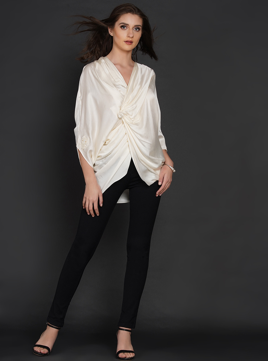 KNOTTED TOP (KT) – OFF WHITE